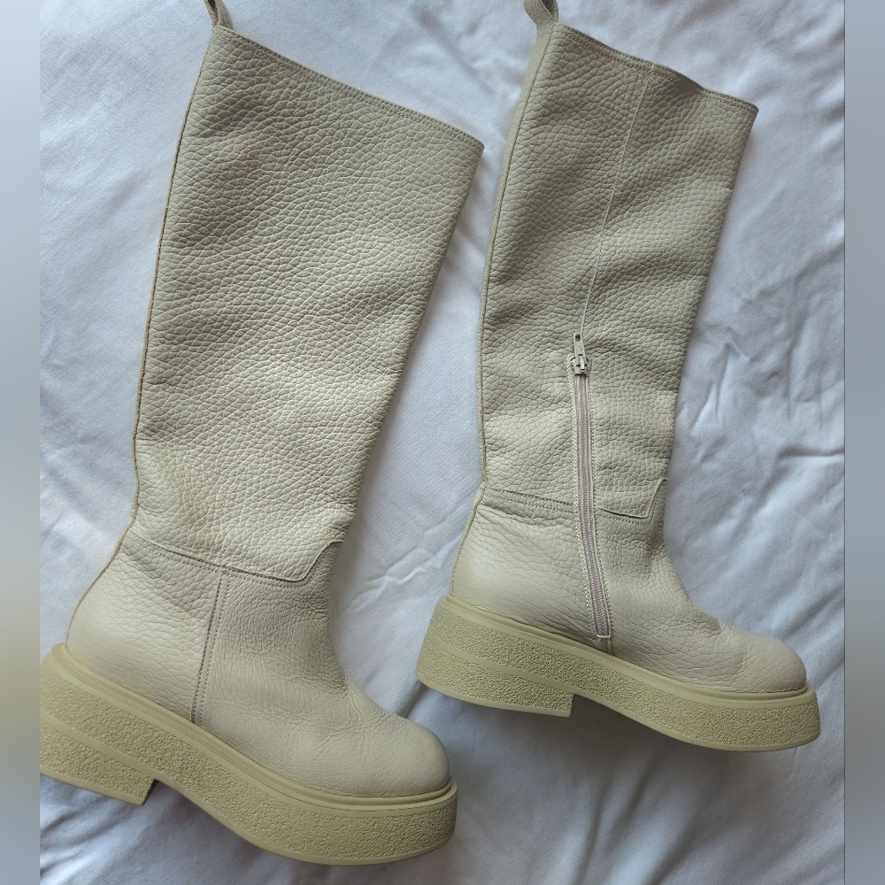 Napoleon - Light Mocha Grey Leather Platform Boot - Size 8
